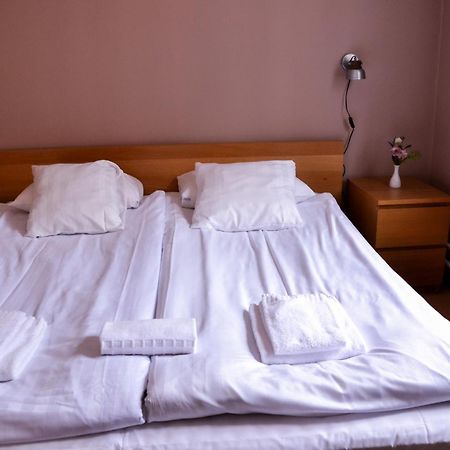 VBY Adelsgatan Bed & Breakfast מראה חיצוני תמונה